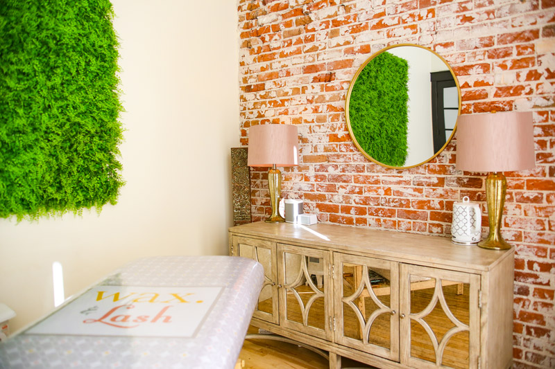 wax-lash-treatment-room-5