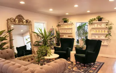 Does Waxing Hurt? A Denver Esthetician’s Guide to Waxing Pain, Area by Area